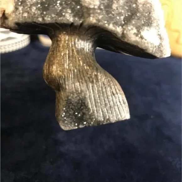 Sphalerite Crystal Treehouse Carving w/ Druzy Geodes 120g Natural Mineral 3.75” - Picture 8 of 8